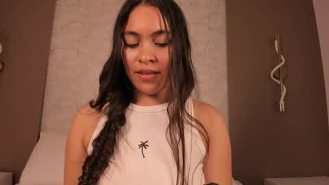 A L L I E online show from February 5, 7:01 am