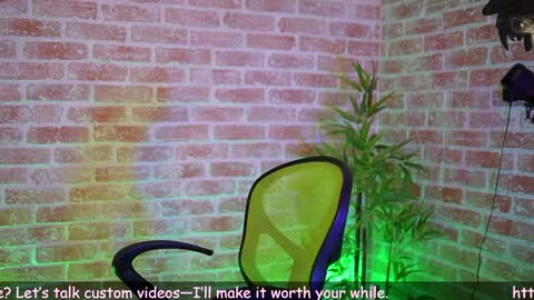 Allie online show from January 21, 8:19 am