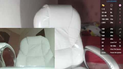 ALLISON online show from November 12, 5:26 pm