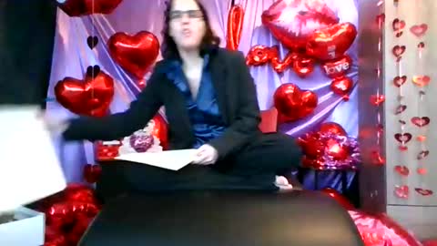 AlluringAli25 online show from February 6, 8:33 pm