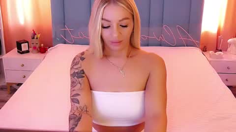 AlwaysHot online show from February 23, 6:07 am