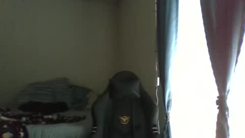 ally12334 online show from April 1, 10:18 pm