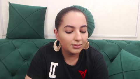         online show from April 13, 4:11 pm