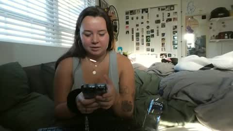 Snapshot of allylove2626 chatting on September 29, 10:20 pm allylove2626 online show from September 29, 10:20 pm