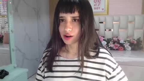 Allysa  online show from December 19, 8:26 pm