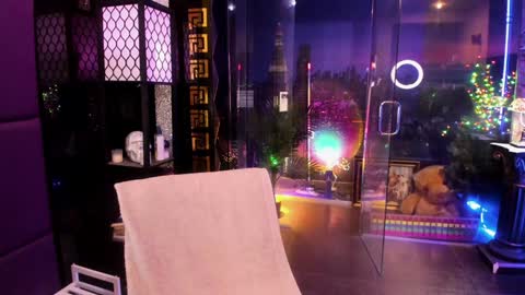 Alma online show from October 23, 8:05 am