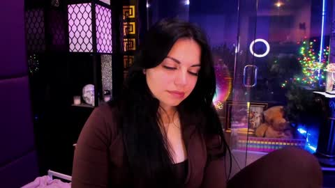 Snapshot of alma_pearl chatting on October 9, 7:25 am Alma online show from October 9, 7:25 am