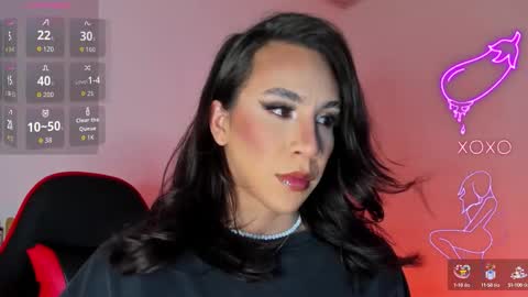 Hazel Bowie online show from September 29, 1:04 am