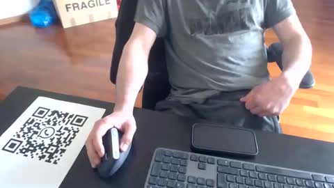 alpha_124 online show from April 18, 9:33 am