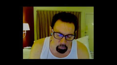 alphablue_wolf1295 online show from January 7, 10:59 pm