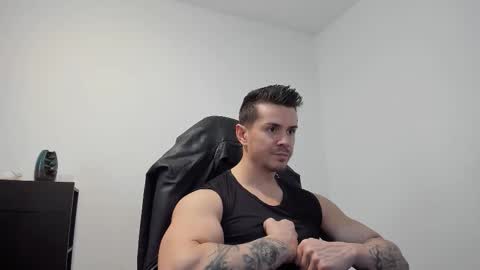 Snapshot of alphagodleatherking92 chatting on October 12, 1:26 pm LeatherMaster online show from October 12, 1:26 pm
