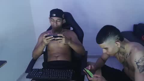 alphas_latins online show from March 17, 12:59 am