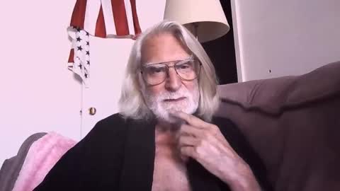 AlphaUniform online show from September 15, 4:30 pm