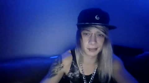 altboy010 online show from September 16, 2:57 am