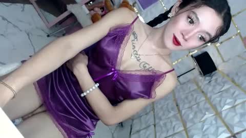 Chloe- DONT FORGET TO FOLLOW MElets getting to know each other and make some love and fun online show from February 28, 3:32 am