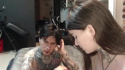 Snapshot of alucardcarmilaa chatting on October 18, 3:22 am Alucard Carmila online show from October 18, 3:22 am