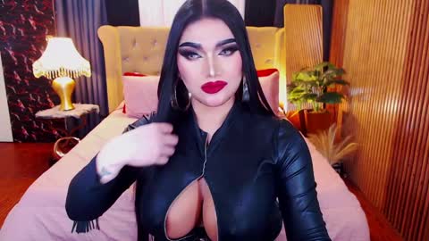 Alura Jhenson online show from April 7, 10:06 am