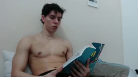 alvarodancer online show from March 9, 1:59 pm