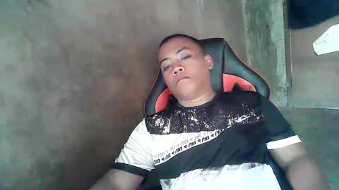 alvin4759 online show from April 1, 2:12 am