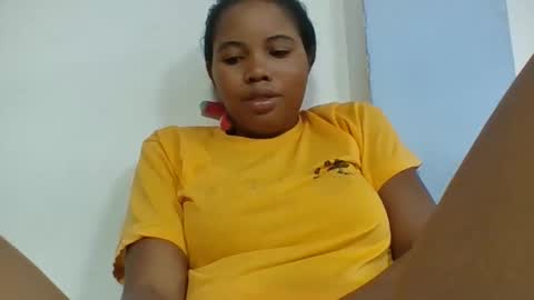 alydie7 online show from May 9, 6:08 am