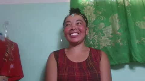 alypierette online show from November 17, 7:00 am