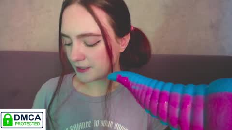 Alyssa online show from December 28, 5:02 am