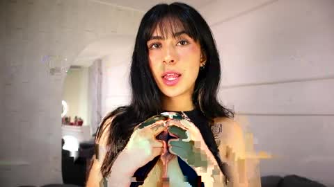 alyssa_joness online show from May 13, 4:00 am