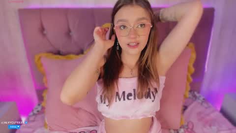 Alyy online show from March 18, 8:04 pm