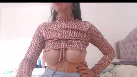 valentia online show from September 25, 6:15 pm