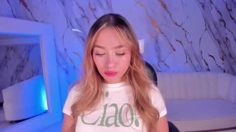 Snapshot of amaiahaywood chatting on October 5, 11:34 pm Amaia Haywood online show from October 5, 11:34 pm