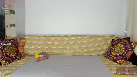 Amalia online show from April 8, 8:28 am