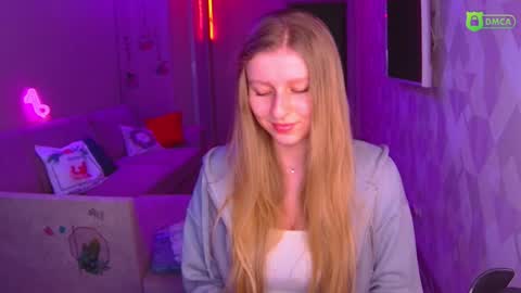 Amalia online show from January 12, 1:27 pm