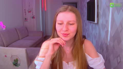 Amalia online show from March 9, 1:26 pm