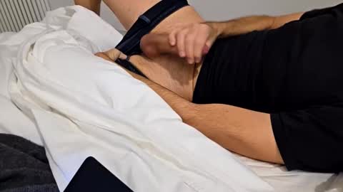 Amaliedreams online show from November 24, 7:40 am