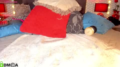 diana        Private is Open online show from November 4, 11:39 pm