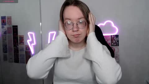 Hi im Amanda online show from April 11, 11:14 am