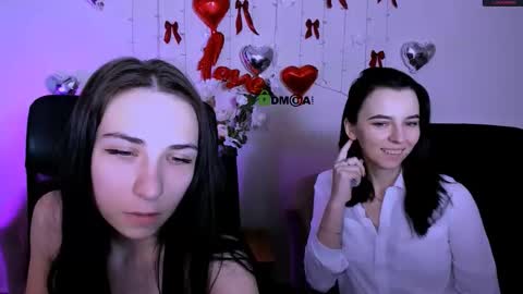 amanda_dark_ online show from February 23, 9:33 am