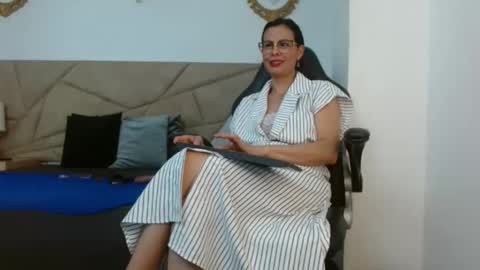 amanda_ramirez online show from March 20, 10:48 pm