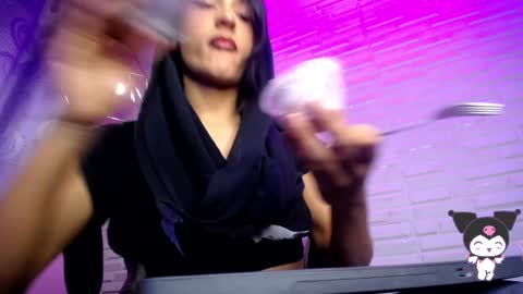 A M A N D A online show from December 17, 9:49 pm