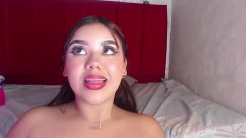 amandacanelacm101 online show from February 26, 4:49 am