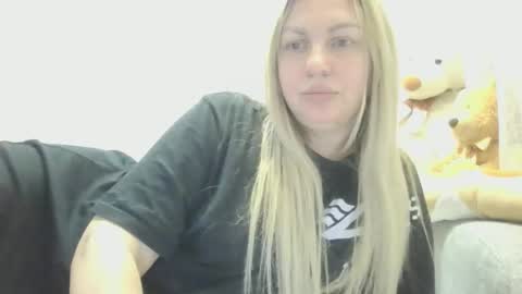 amandasexylax online show from December 18, 4:02 pm