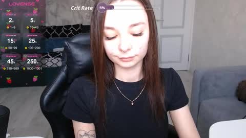 Mila online show from November 18, 12:30 pm