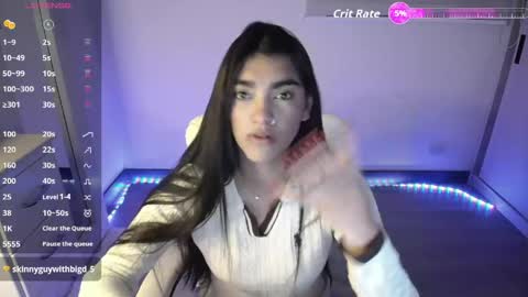 amara_silk online show from April 7, 1:29 am