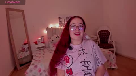 amaraa_couper1 online show from January 17, 4:44 am