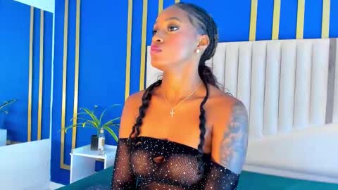 Snapshot of amarafierce chatting on October 28, 3:24 pm Amara online show from October 28, 3:24 pm