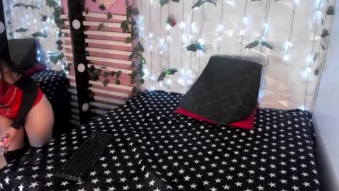 amaranta_rouse__ online show from December 5, 12:39 pm