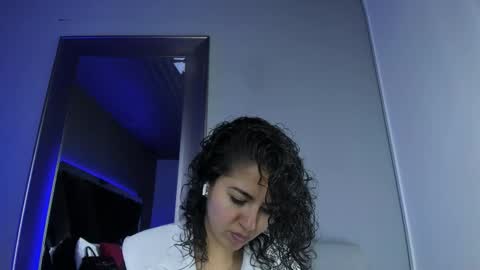 Emily online show from February 2, 11:06 am