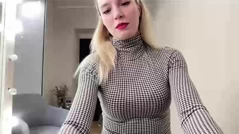 Kelly online show from January 12, 9:40 am