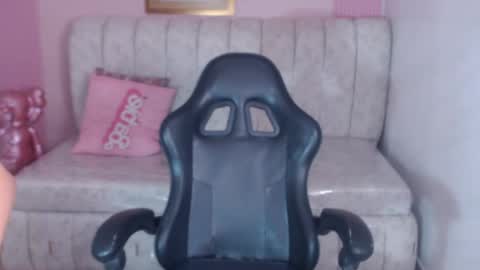 Ambar online show from April 16, 3:06 am