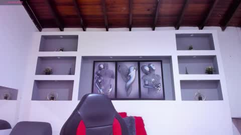 Ambar  online show from November 25, 3:44 pm